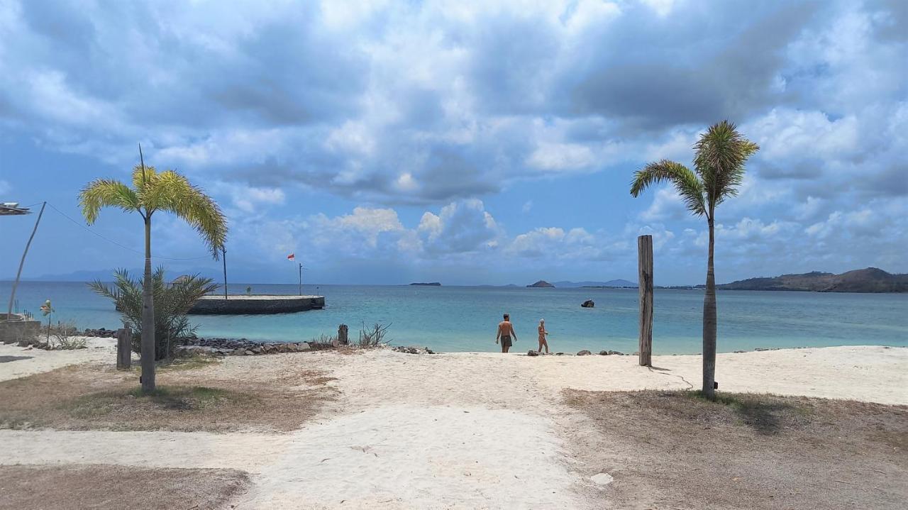 Thamarind Resort Gili Gede Bagian luar foto