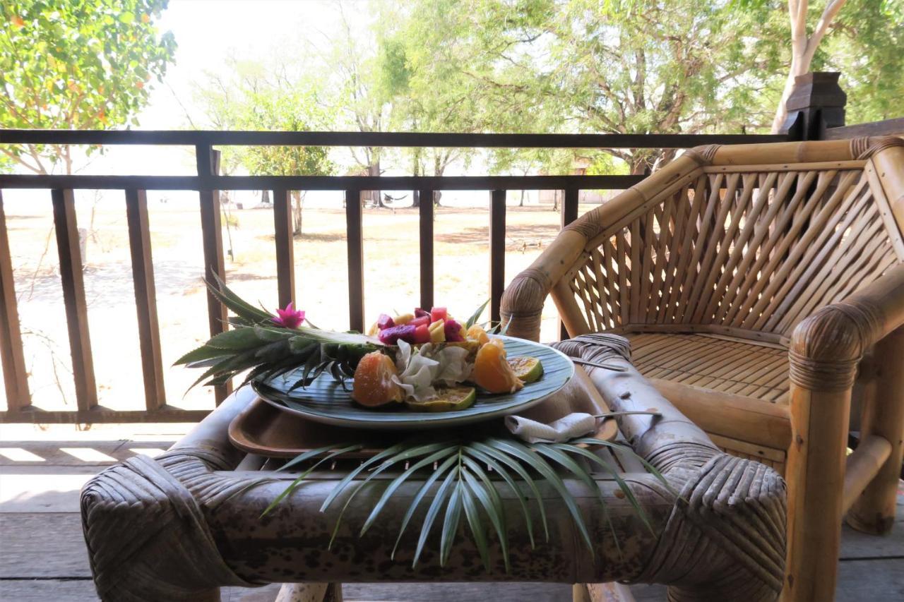 Thamarind Resort Gili Gede Bagian luar foto