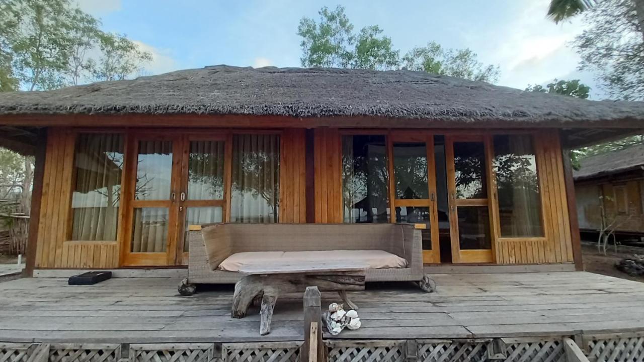Thamarind Resort Gili Gede Bagian luar foto