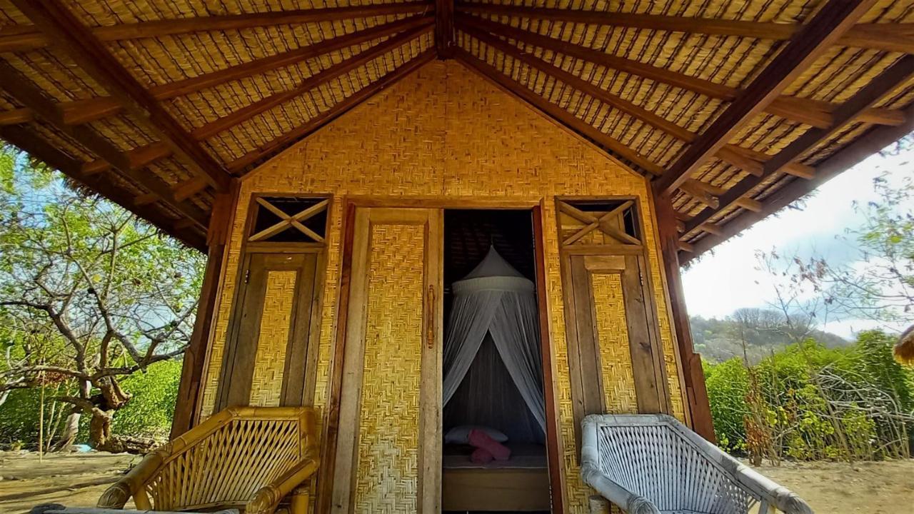 Thamarind Resort Gili Gede Bagian luar foto