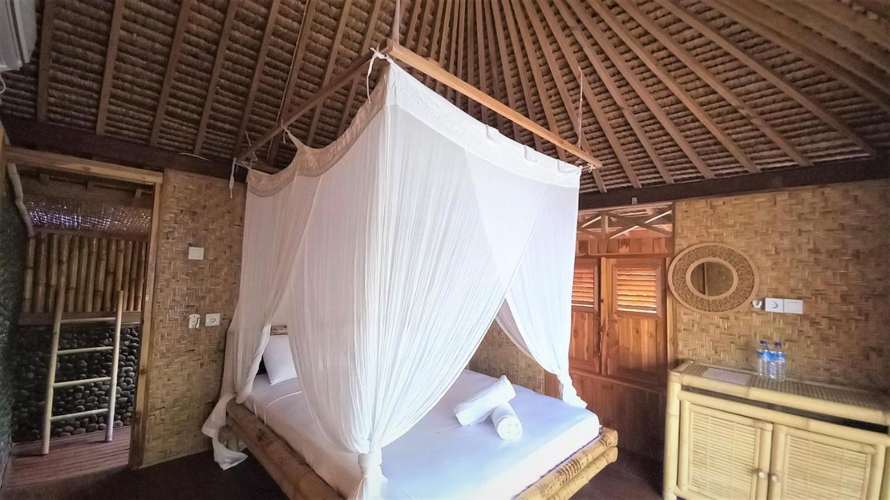 Thamarind Resort Gili Gede Bagian luar foto