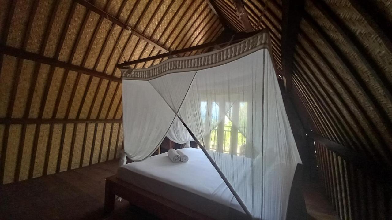 Thamarind Resort Gili Gede Bagian luar foto