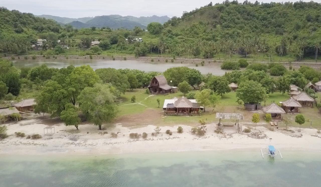 Thamarind Resort Gili Gede Bagian luar foto