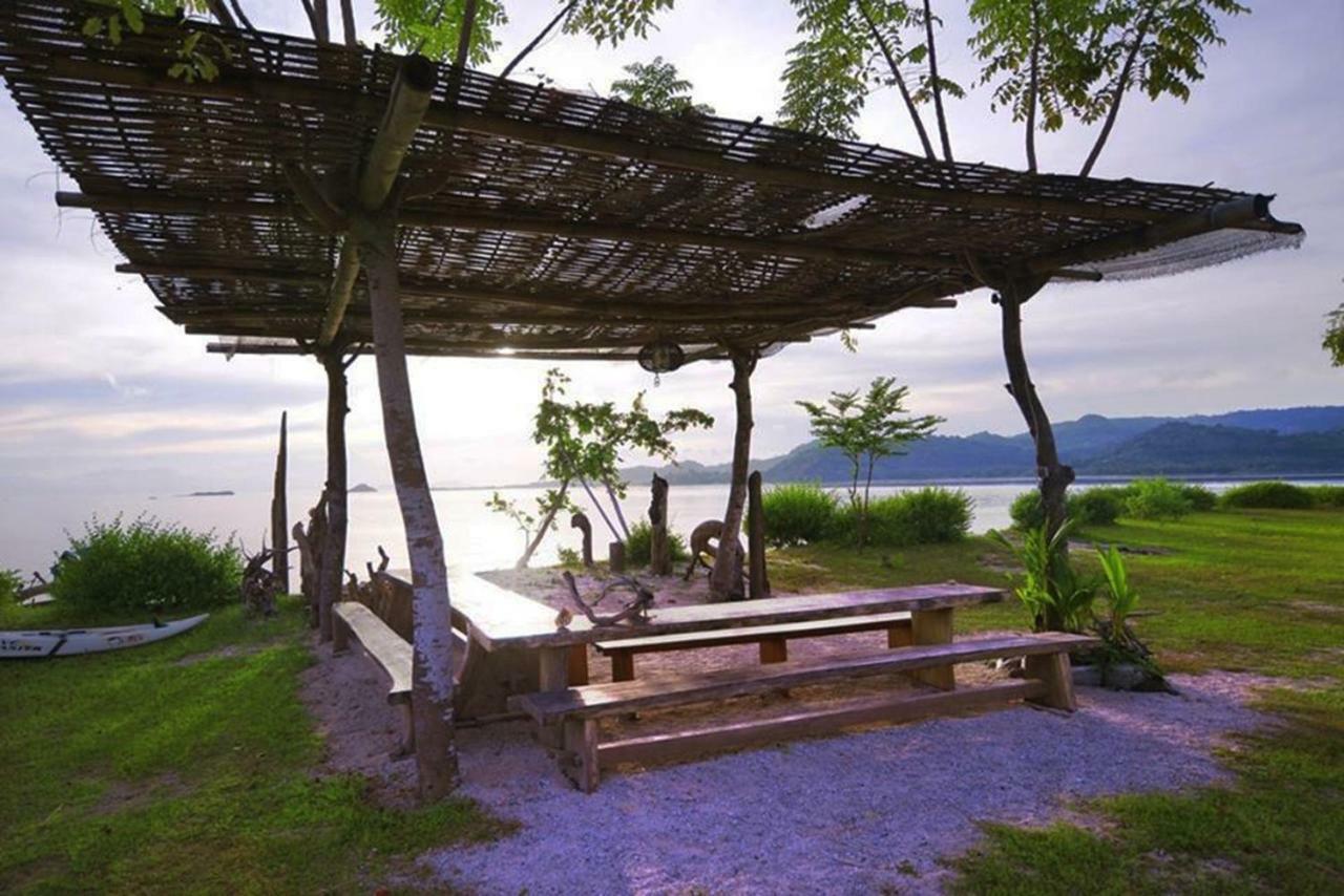 Thamarind Resort Gili Gede Bagian luar foto